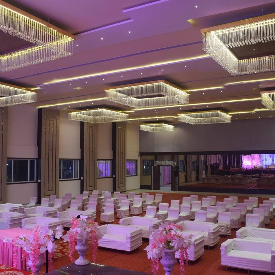 Hotel Emperor Paradise Bilāspur Extérieur photo